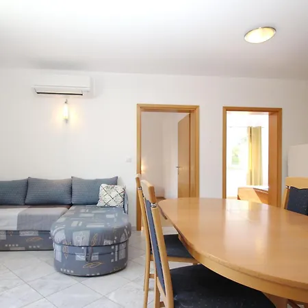 Lejlighed In Mit Eigenem Balkon By Interhome *